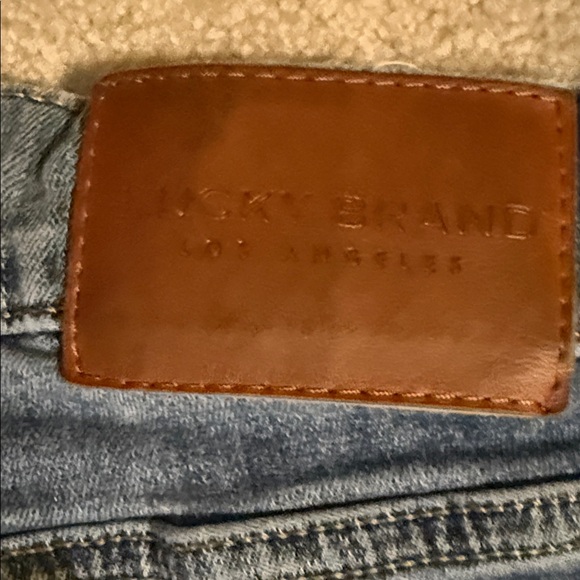 Lucky Brand Men's Straight Blue Jeans - Picture 7 of 7